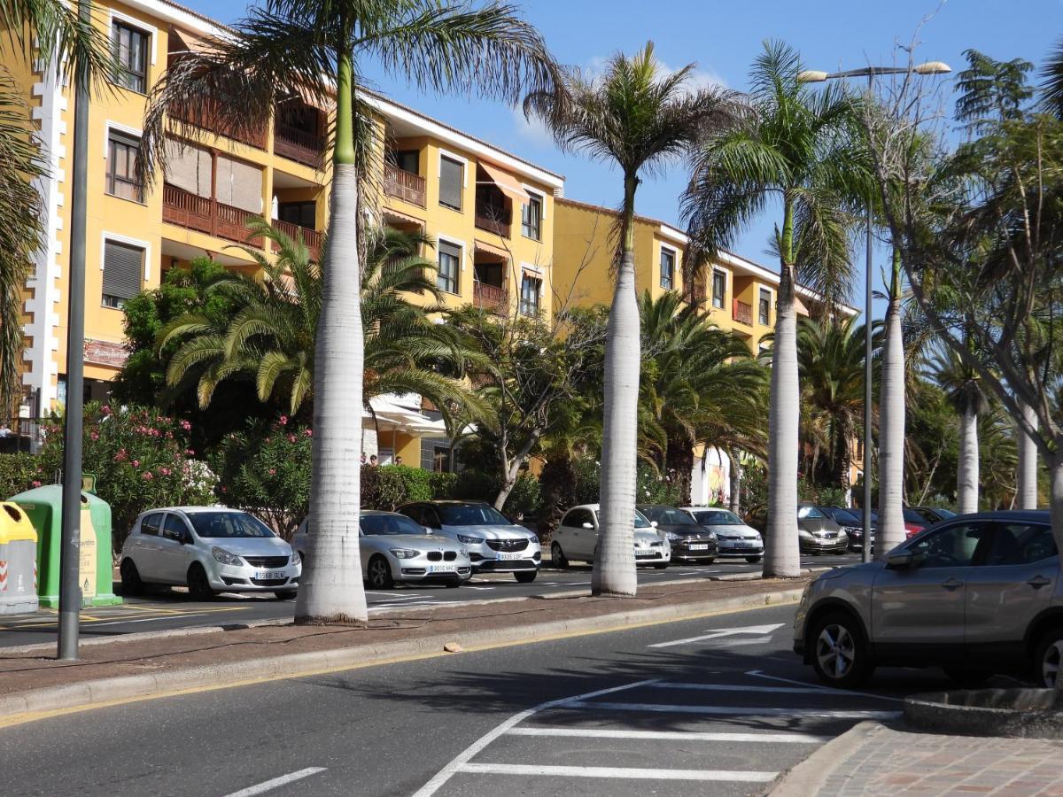 Luminoso y Elegante, piscinas y pistas de pádel Palm-mar Exterior foto
